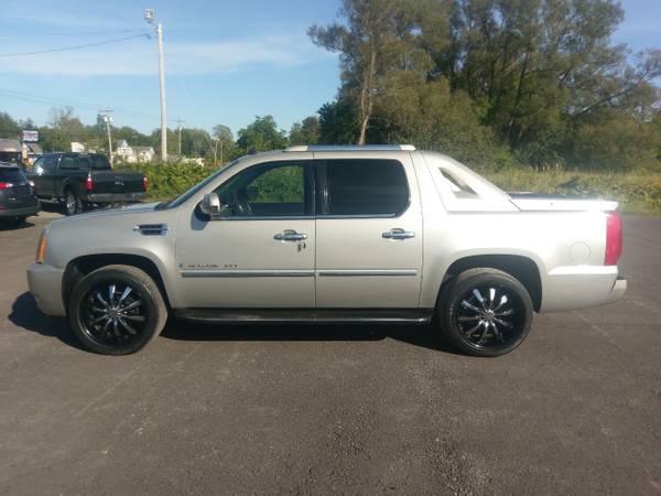 2007 Cadillac Escalade EXT Sport Utility Truck for sale in Clinton , NY – photo 19