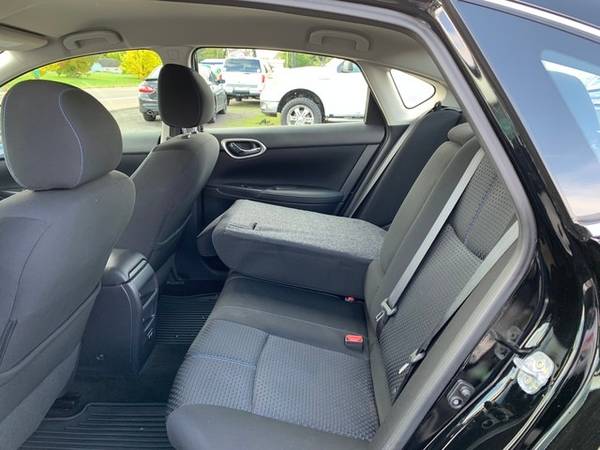 2017 Nissan Sentra SR CVT Sedan for sale in Corvallis, OR – photo 11