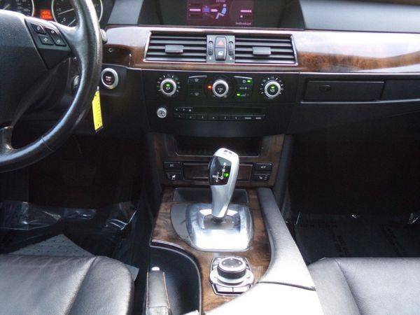 2010 BMW 5-Series 528xi for sale in Cleveland, OH – photo 10