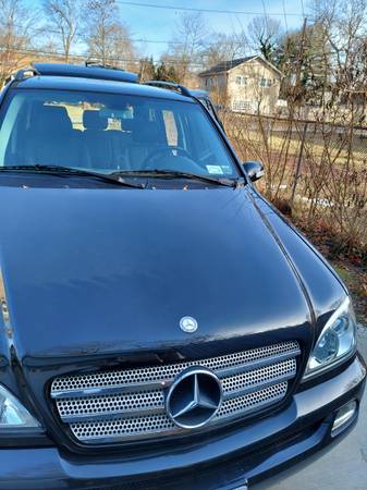2005 Mercedes ML350 - A Steal for sale in Mastic, NY