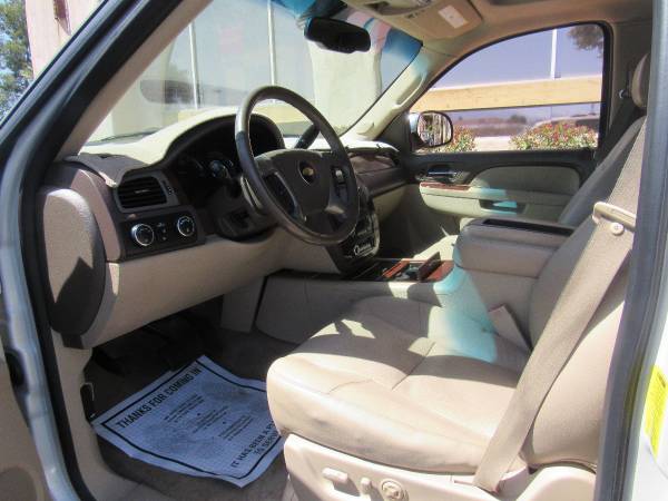 2011 Chevy Chevrolet Tahoe LTZ suv White Diamond Tricoat - cars & for sale in Tucson, AZ – photo 15