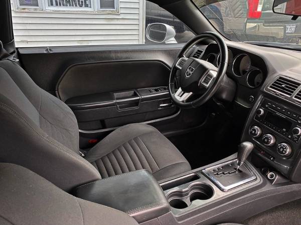 2012 Dodge Challenger SXT - - by dealer - vehicle for sale in Goshen, WV – photo 15