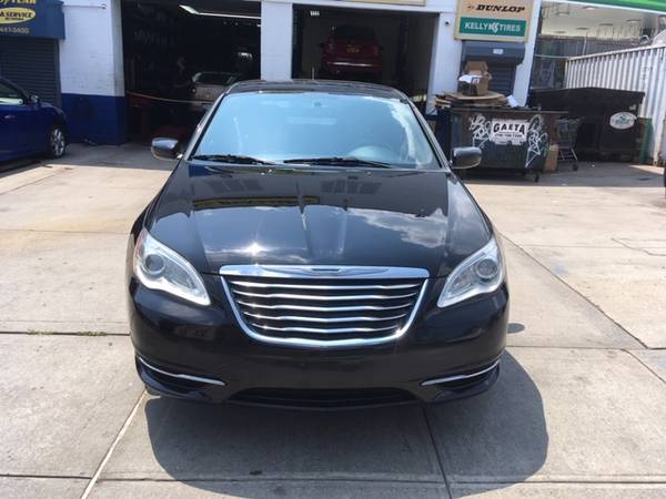 2013 Chrysler 200 4C TOURING . We FINANCE! for sale in STATEN ISLAND, NY – photo 2
