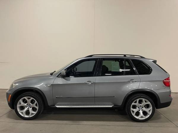2011 BMW X5 XDrive35i - - by dealer - vehicle for sale in Grand Rapids, MI – photo 6