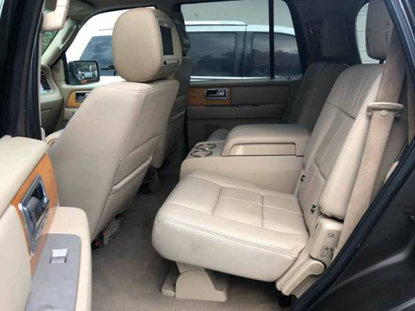 2008 Lincoln Navigator Base 4dr SUV 4WD 155355 Miles for sale in Stone Mountain, GA – photo 6