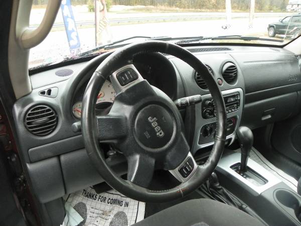 2003 Jeep Liberty - cars & trucks - by dealer - vehicle automotive... for sale in Elkton, DE – photo 6