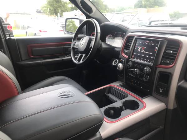 2018 RAM 1500 Rebel Crew Cab SWB 4WD for sale in Flint, MI – photo 16