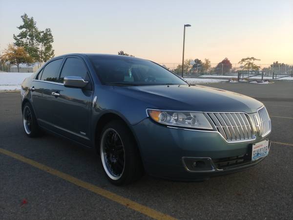 Lincoln MKZ Hybrid 2012 for sale in Four Lakes, WA