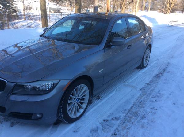 2009 BMW 328 i xdrive stick shift for sale in Wickliffe, OH – photo 4