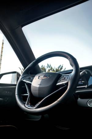 2022 Cadillac Escalade ESV 2WD Luxury - - by dealer for sale in Studio City, CA – photo 8