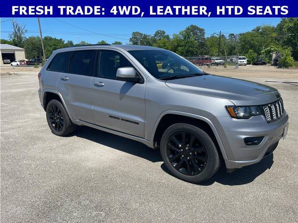 2017 Jeep Grand Cherokee Altitude - - by dealer for sale in Gilmer, TX