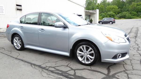 2014 GREY SUBARU LEGACY 2 5i Limited - - by dealer for sale in Bloomfield, NY