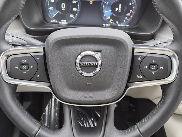 2021 Volvo XC40 T5 Inscription for sale in Glendale, WI – photo 10