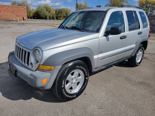 2005 JEEP LIBERTY 4X4 SUV - - by dealer - vehicle for sale in Sandusky, OH