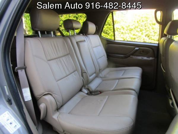 2002 Toyota Sequoia SR5 - AC WORKS - RWD - LEATHER SEATS - ROOF RACK... for sale in Sacramento , CA – photo 10