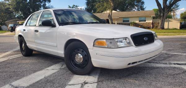 2010 FORD CROWN VICTORIA POLICE INTERCEPTOR - BARGAIN PRICED - cars for sale in TAMPA, FL