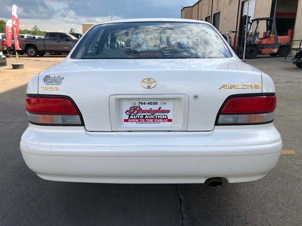 1996 *Toyota* *Avalon* *XL* - cars & trucks - by dealer - vehicle... for sale in Hueytown, AL – photo 5