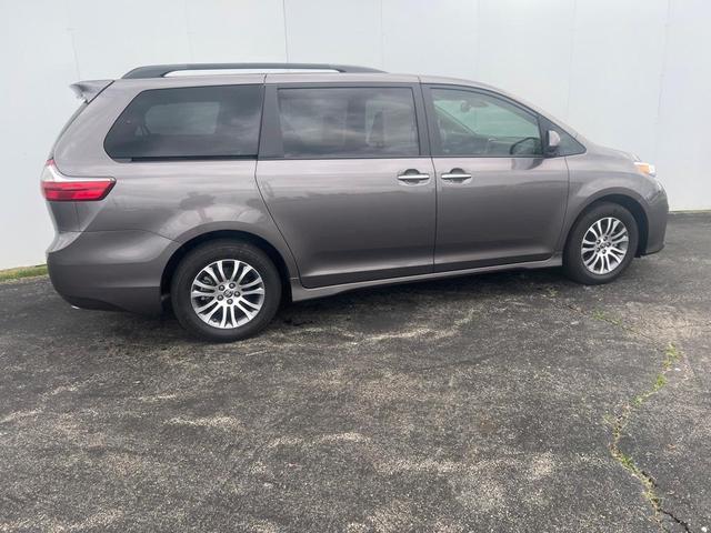 2020 Toyota Sienna XLE for sale in Effingham, IL – photo 19