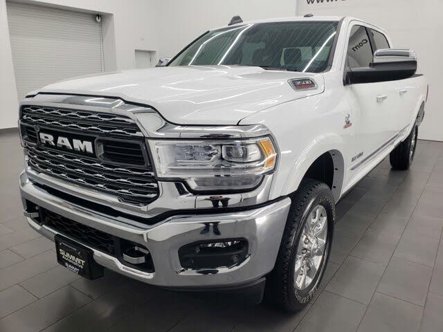 2022 RAM 3500 Limited Crew Cab LB 4WD for sale in Fond Du Lac, WI – photo 7