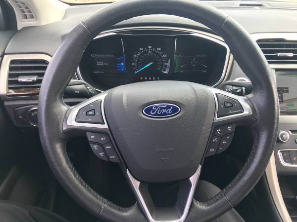 2016 Ford Fusion SE for sale in Eden Prairie, MN – photo 10