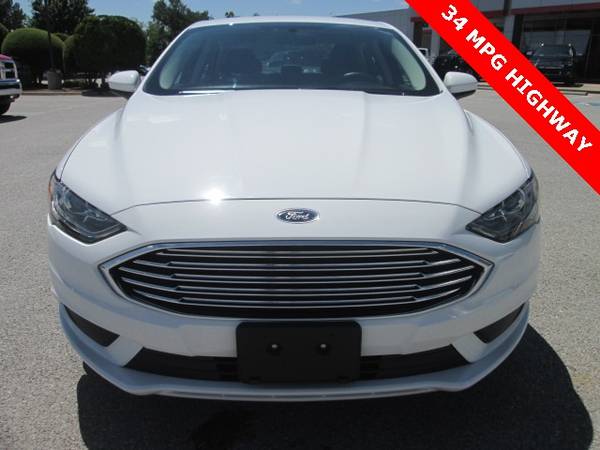 2017 Ford Fusion SE sedan White for sale in ROGERS, AR – photo 10