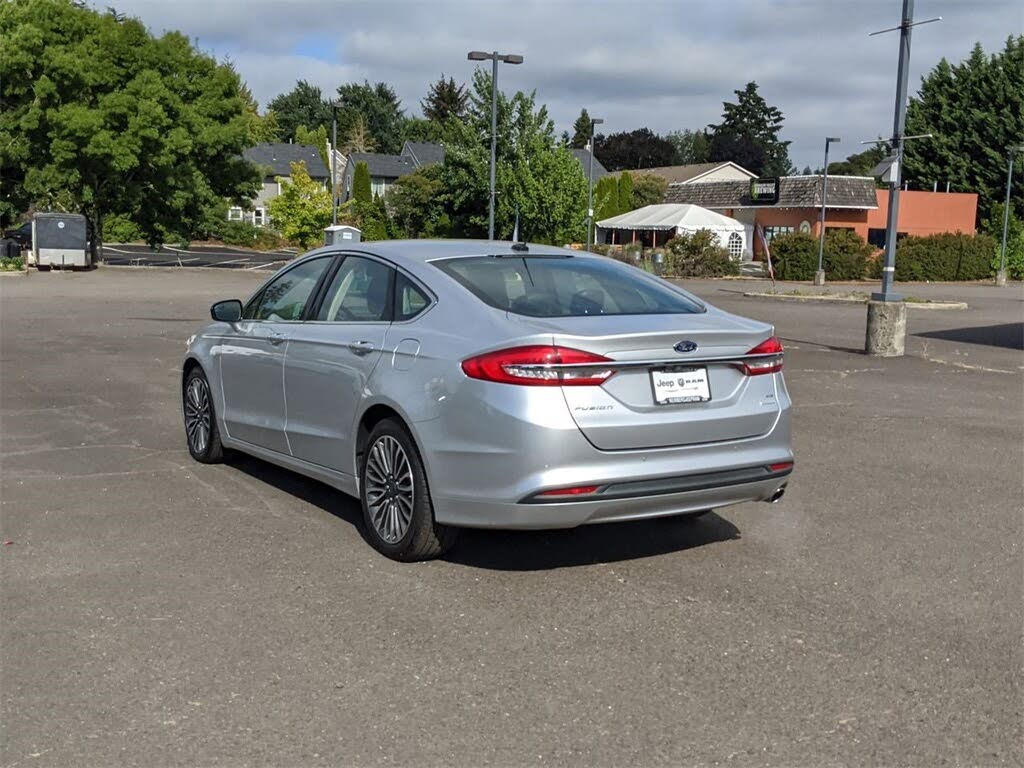 2017 Ford Fusion SE for sale in Newberg, OR – photo 4