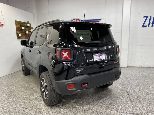 2019 Jeep Renegade - BLACK - - by dealer - vehicle for sale in Albuquerque, NM – photo 3