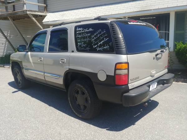 2004 GMC YUKON SLT 4X4! ALL SERVICED, NEW INSPECTION!!! HURRY!!! for sale in Auburn, ME – photo 7