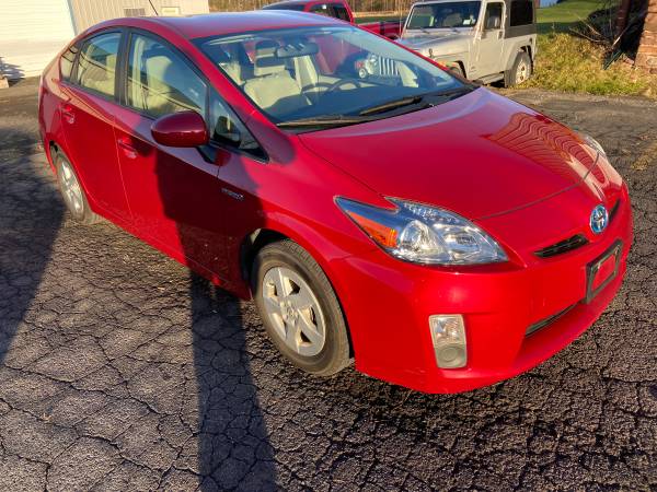 2010 Toyota Prius III Only 53, 000 MILES! for sale in Spencerport, NY – photo 4