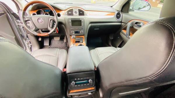 2012 Buick Enclave Leather 4dr Crossover suv Silver - cars & trucks... for sale in Fayetteville, AR – photo 9
