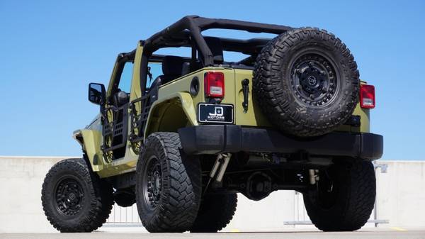 2013 Jeep Wrangler Unlimited Sahara Lifted Custom Convertible for sale in Austin, TX – photo 8