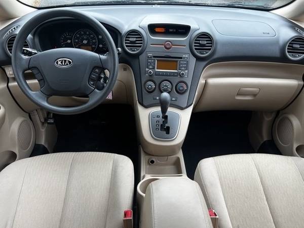 2009 Kia Rondo LX - - by dealer - vehicle automotive for sale in Wausau, WI – photo 14