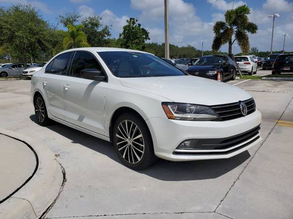 2017 *Volkswagen* *Jetta* *1.8T Sport Automatic* Pur for sale in Coconut Creek, FL