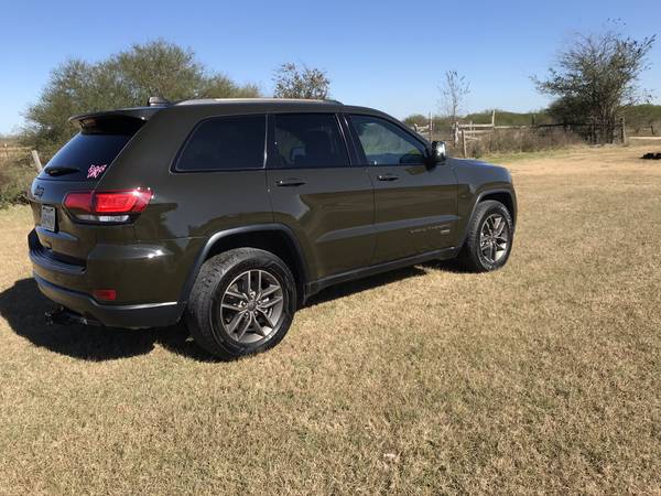 2017 Jeep Grand Cherokee - cars & trucks - by owner - vehicle... for sale in Katy, TX – photo 2