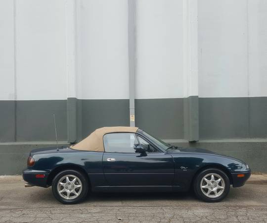 Montego Blue 1994 Mazda Miata M-Edition // 153K // 5 Speed // Leather for sale in Raleigh, NC – photo 4