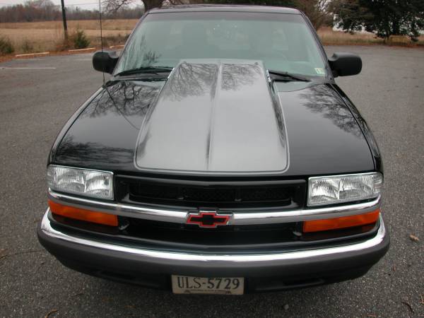 2000 Chevrolet S-10 Built to Show and Blow - - by for sale in Other, VA – photo 2