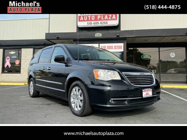 2014 Chrysler Town & Country Touring - cars & trucks - by dealer -... for sale in east greenbush, NY – photo 2