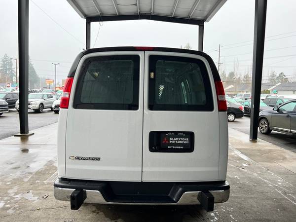 2019 Chevrolet Express 2500 Chevy Work Van Cargo Van for sale in Milwaukie, OR – photo 5