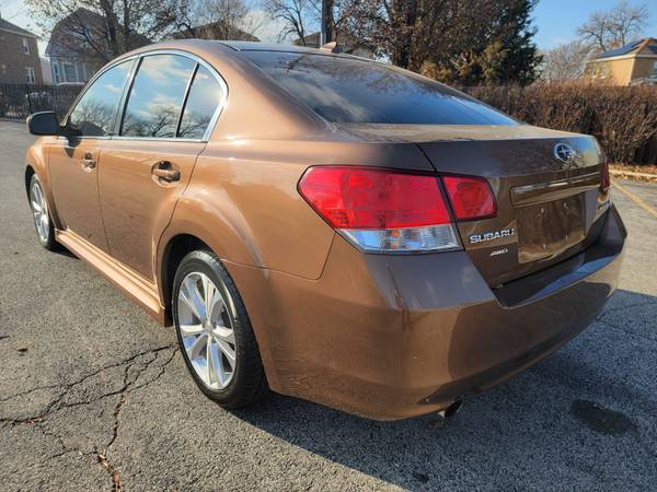 Subaru Legacy 2013 for sale in Chicago, IL – photo 4