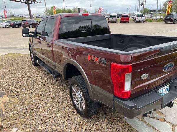 2017 Ford F250 Super Duty SUPER DUTY pickup MAROON for sale in Springdale, AR – photo 5