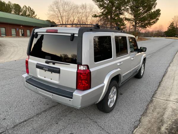 2010 Jeep Commander Sport, runs great, no issues, super clean car for sale in Snellville, GA – photo 5