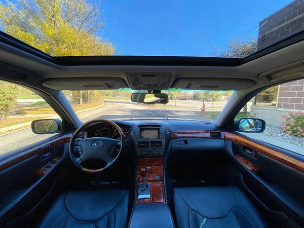 2005 Lexus LS 430: SUNROOF NAVIGATION Heated Memory Seats C for sale in Madison, WI – photo 12