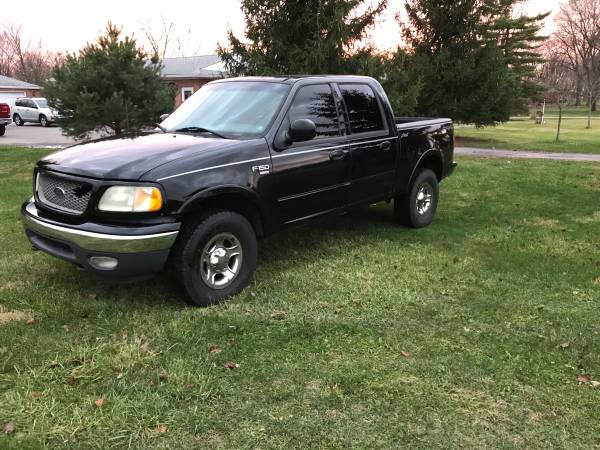 2001 Ford F-150 Short Bed 4D 4WD - cars & trucks - by owner -... for sale in New Palestine, IN – photo 2
