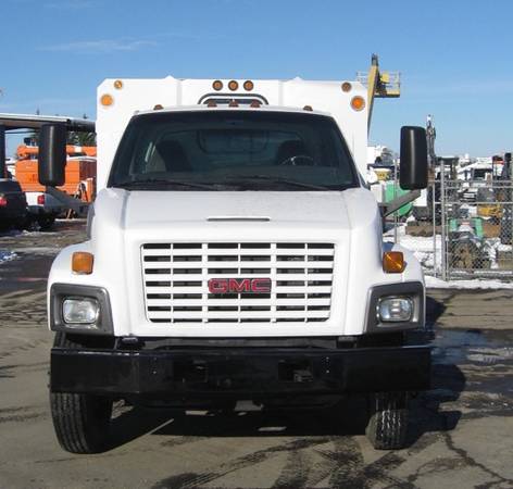 2006 GMC C6500 Chip Dump Truck for sale in Central Point, CA – photo 3