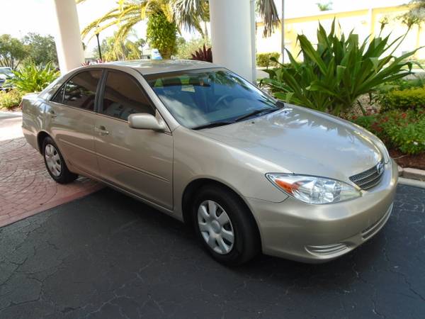 2004 Toyota camry le low miles excellent running condition for sale in Port Charlotte, FL – photo 4