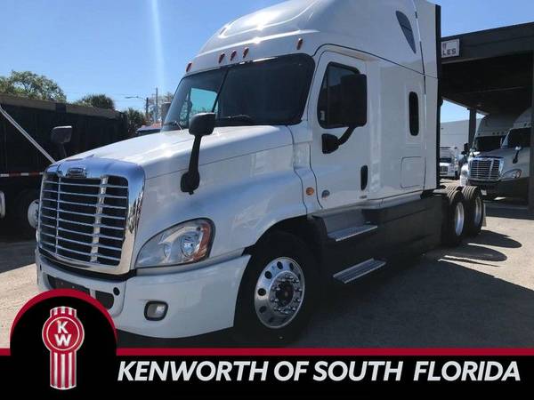 2014 Freightliner Cascadia Evolution SLEEPER - cars & trucks - by... for sale in Fl. Lauderdale, NY