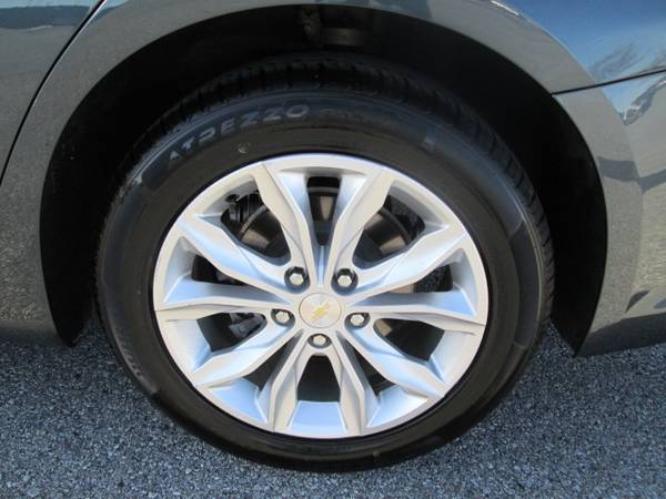 2020 Chevy Chevrolet Malibu LT sedan Shadow Gray Metallic - cars & for sale in Bentonville, AR – photo 9