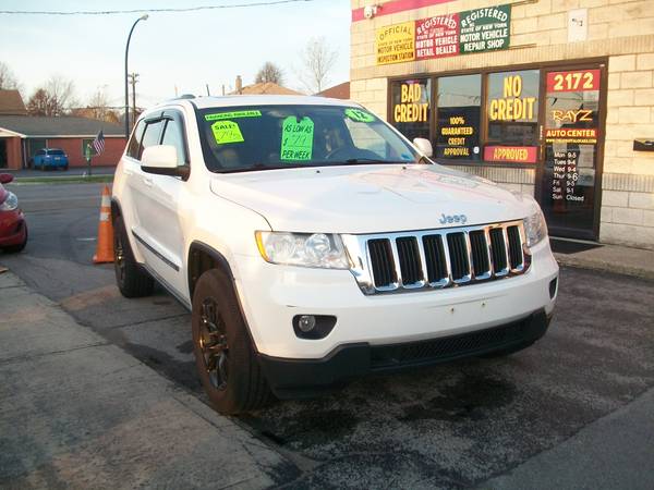 2012 Jeep Grand Cherokee - Good Credit/Bad Credit/No Credit Financ -... for sale in Buffalo, NY