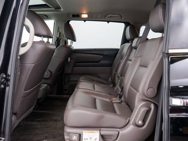 2014 Honda Odyssey EX-L for sale in Brooklyn Park, MN – photo 17
