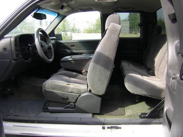 DURAMAX 2004 Chevy Silverado 2500 HD Ext Cab LS 4X4 for sale in Anchorage, AK – photo 3